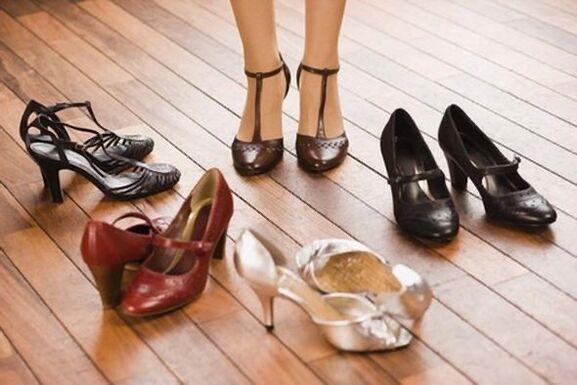 Women with varicose veins are not recommended to wear shoes with heels greater than 4 cm